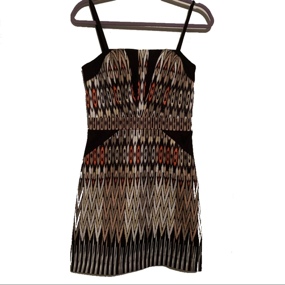 bebe dress, size 6, NWOT